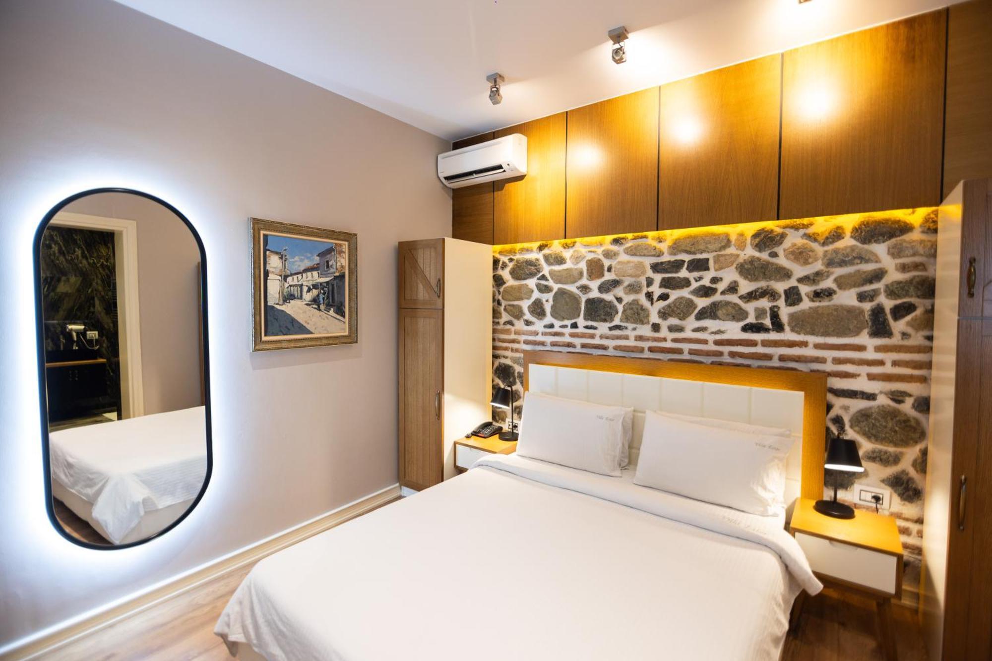 Standard Double Room,1669049238:JPEG